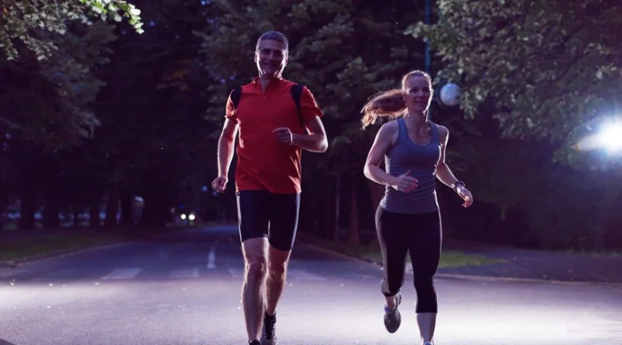 olahraga pekerja malam